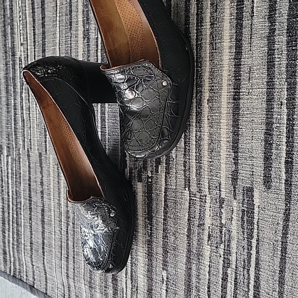 Ladies natural soul. Slip on. - Picture 3 of 8